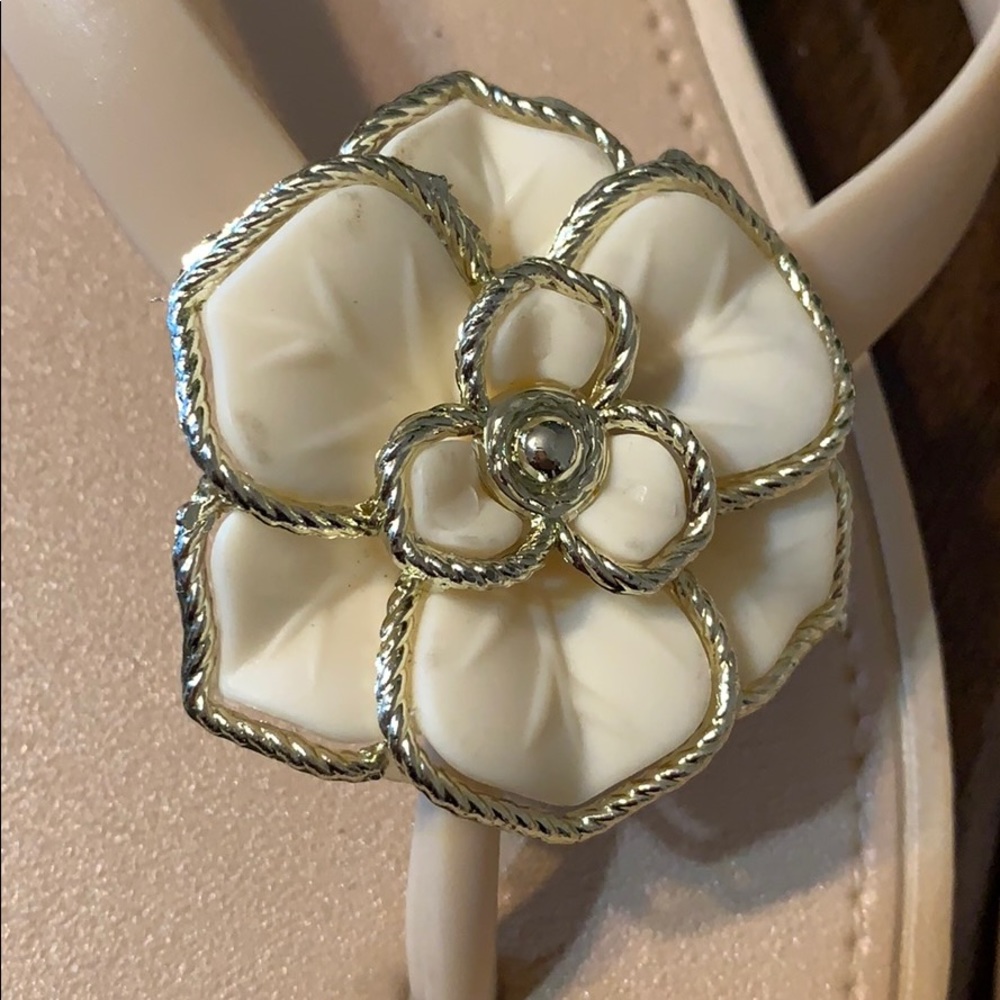 Flip Flops - Picture 5 of 8